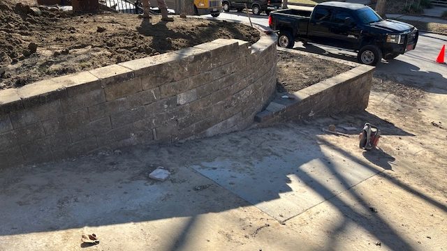 Retaining Wall Repair in Omaha NE, Retaining Walls in Omaha NE, Sidewalk in Omaha NE (1)